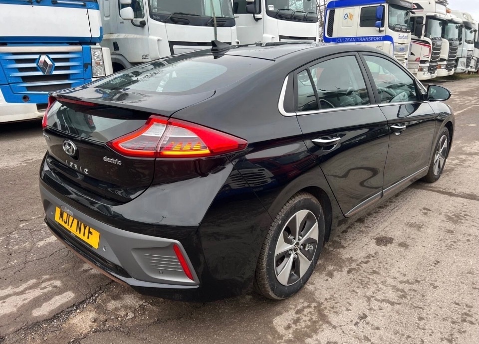 Used Hyundai IONIQ 2017 for sale - 76931736: Photo 2