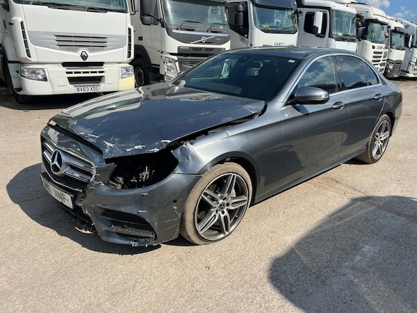 Used Mercedes-Benz E-Class 2017 for sale - 74624509: Photo 3