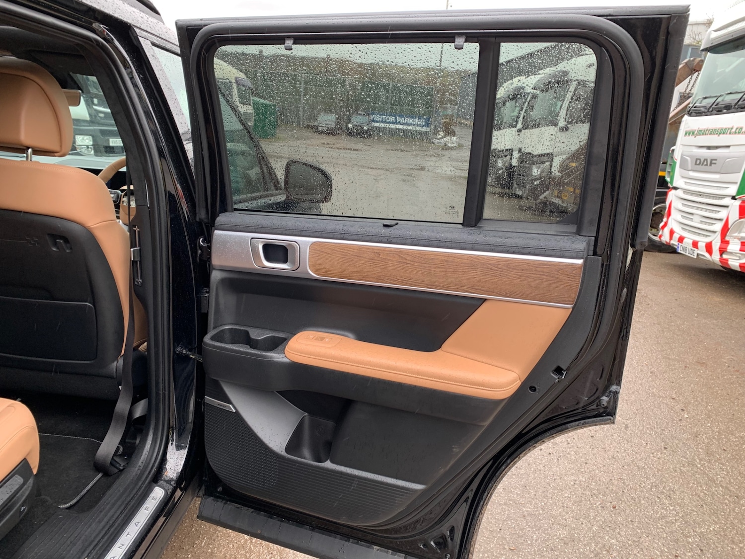 Used Hyundai Santa Fe 2025 for sale - 77591057: Photo 18