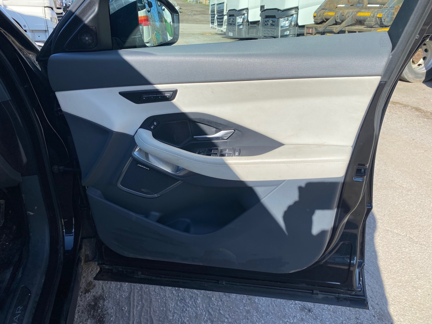 Used Jaguar E-Pace 2019 for sale - 77663751: Photo 20