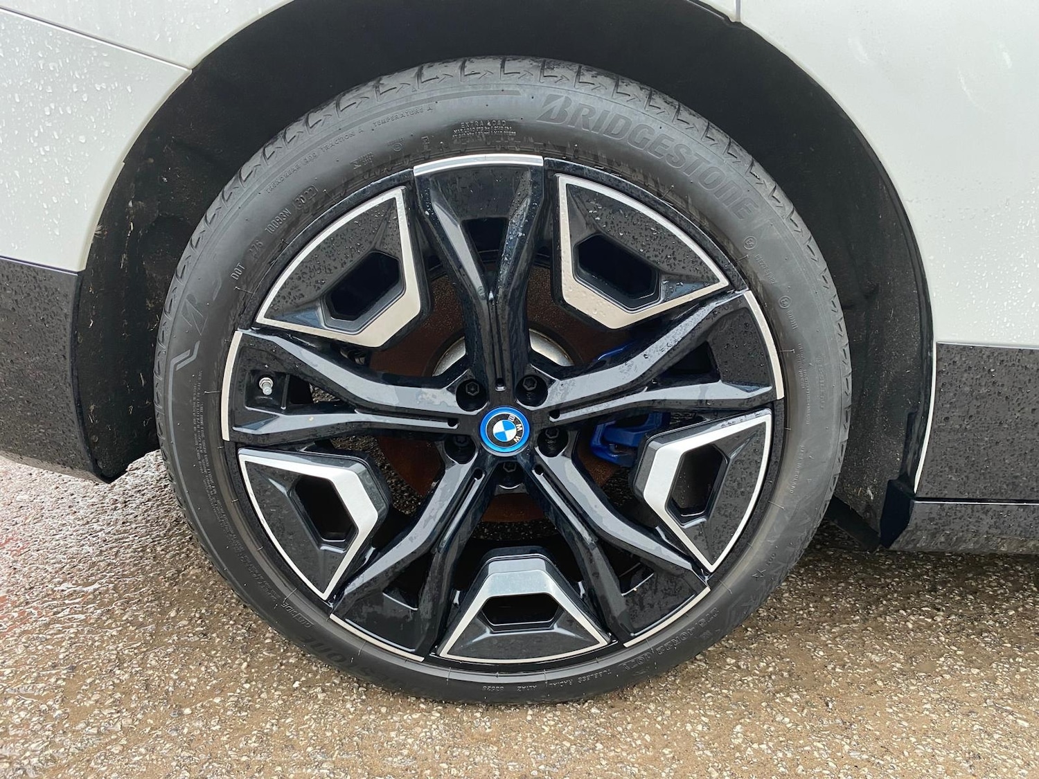 Used BMW iX 2022 for sale - 77353949: Photo 11