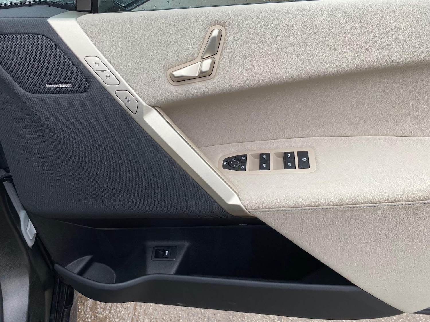 Used BMW iX 2022 for sale - 77353949: Photo 15