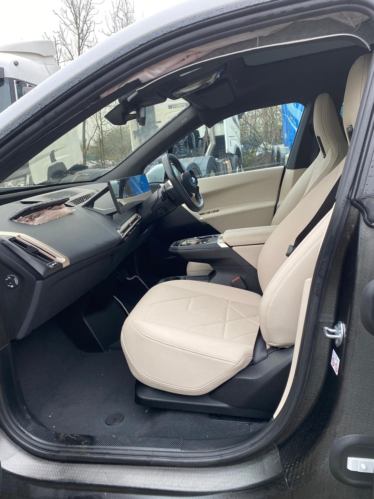 Used BMW iX 2022 for sale - 77353949: Photo 17