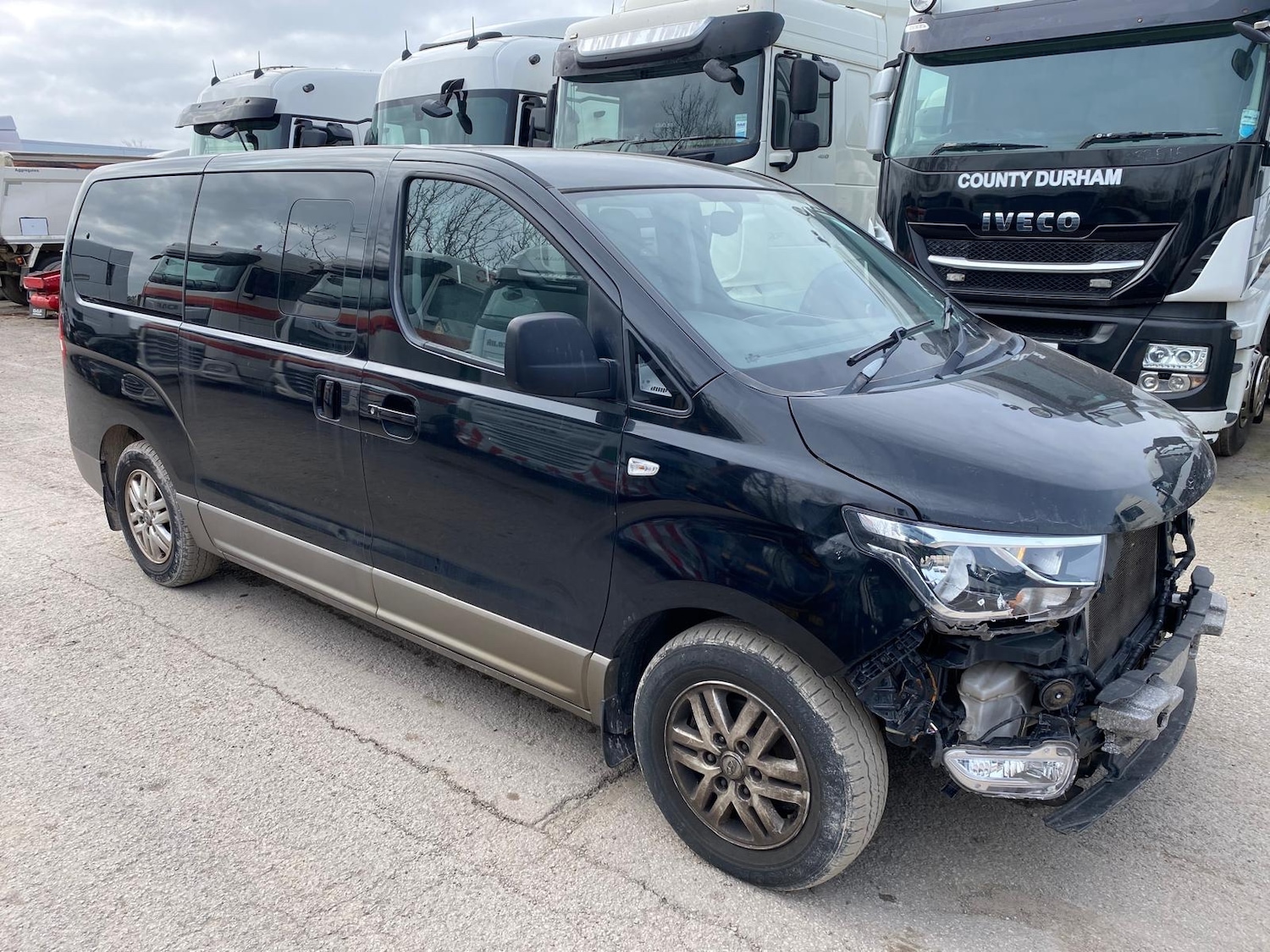 Used Hyundai i800 2019 for sale - 77983583: Photo 1