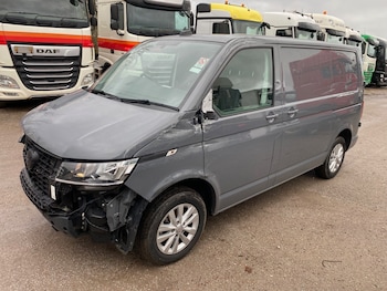 Used Volkswagen Transporter 2024 for sale - 77490132: Photo