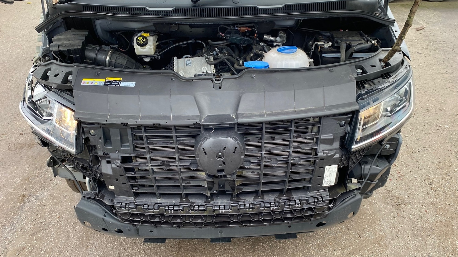 Used Volkswagen Transporter 2024 for sale - 77490132: Photo 9