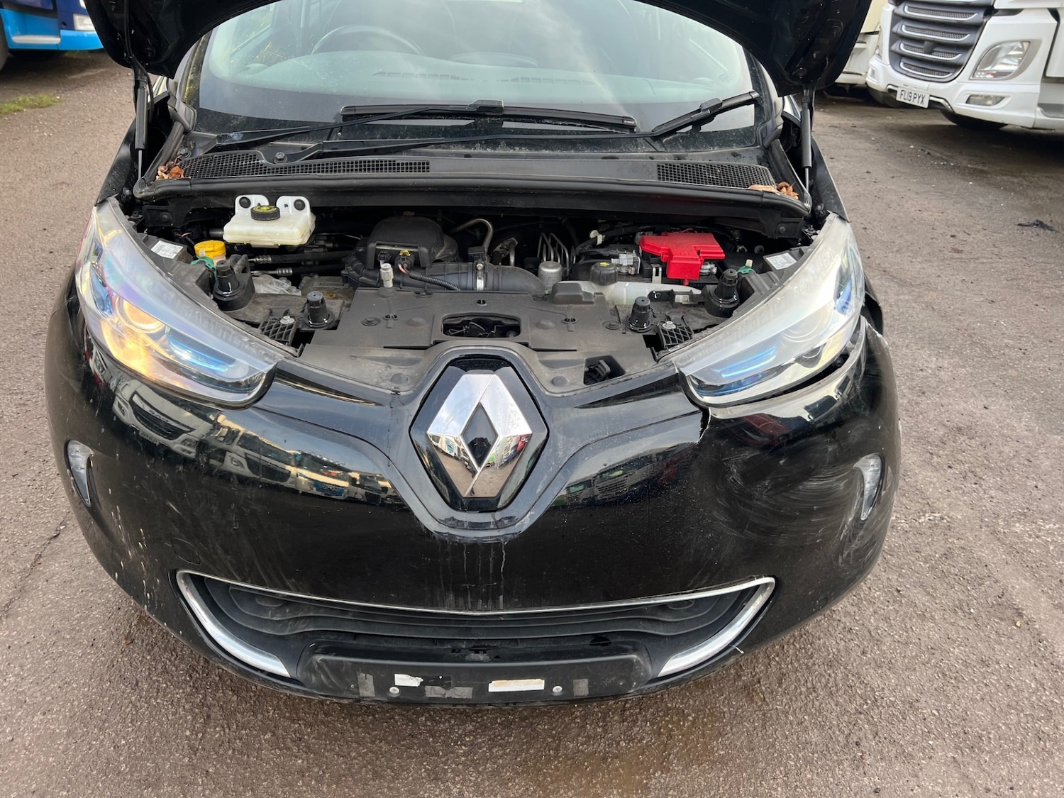 Used Renault Zoe 2018 for sale - 76847666: Photo 10