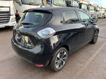 Used Renault Zoe 2018 for sale - 76847666: Photo