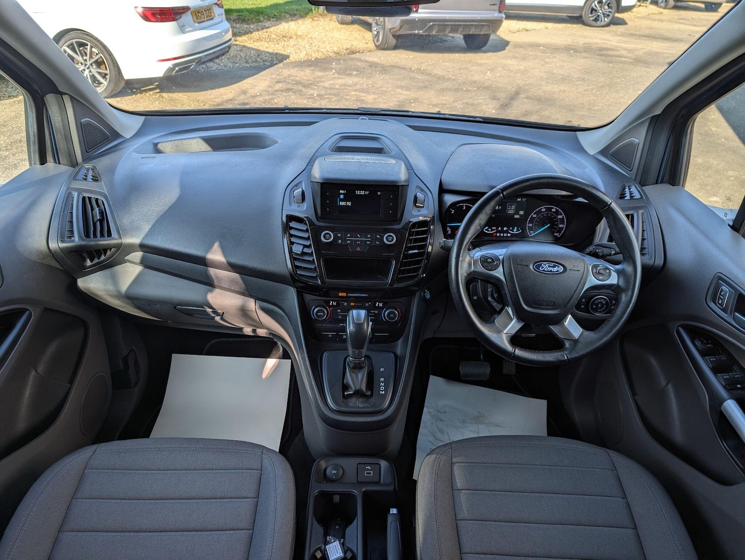 Used Ford Tourneo Connect 2020 for sale - 77769046: Photo 24