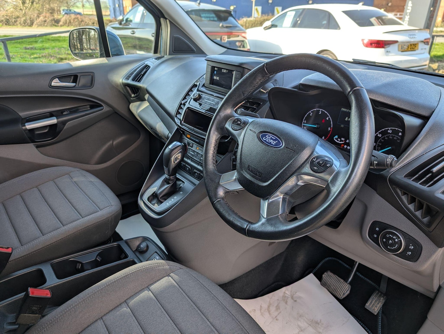 Used Ford Tourneo Connect 2020 for sale - 77769046: Photo 26