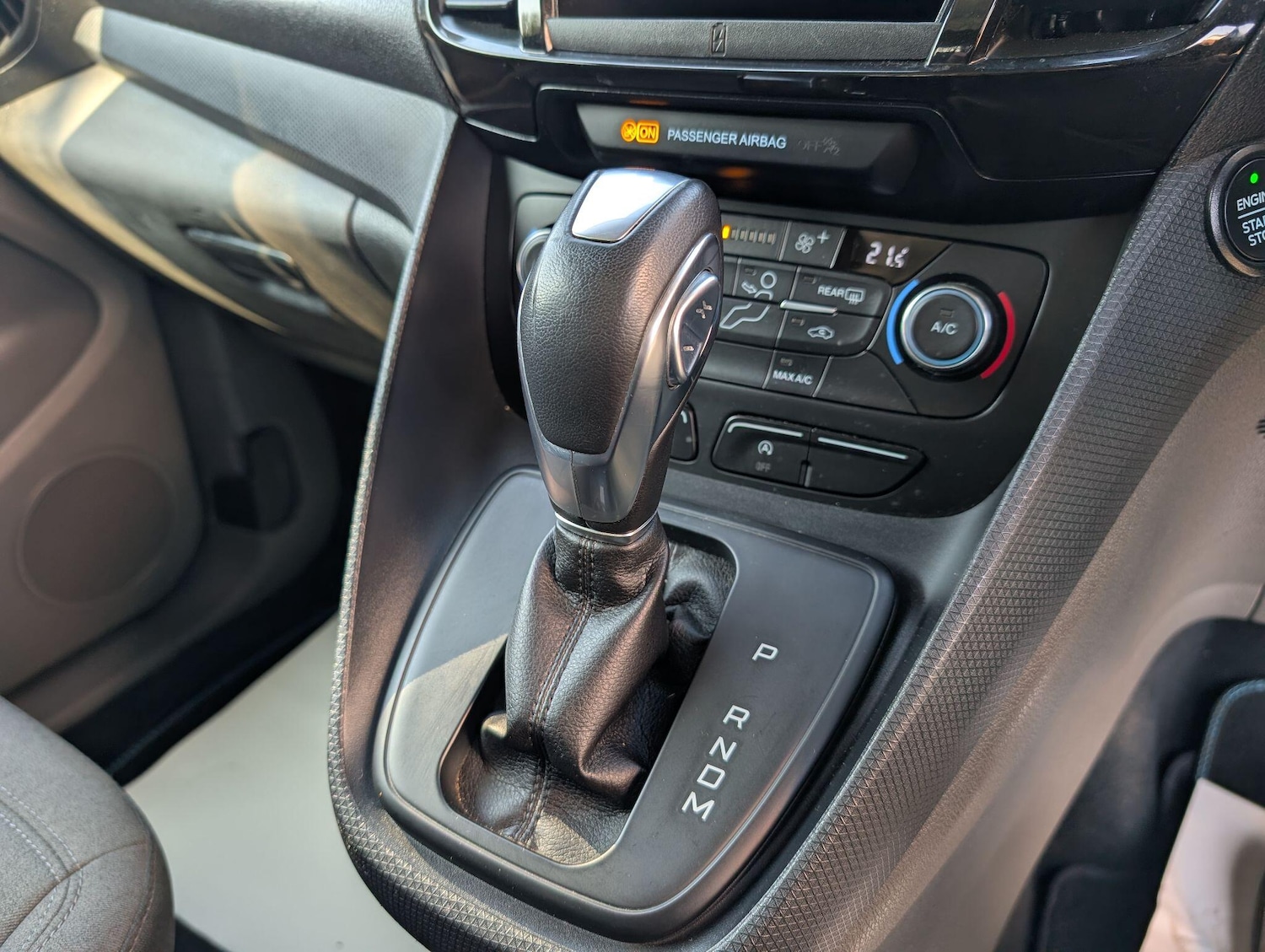 Used Ford Tourneo Connect 2020 for sale - 77769046: Photo 28