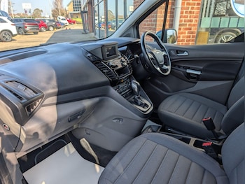 Used Ford Tourneo Connect 2020 for sale - 77769046: Photo