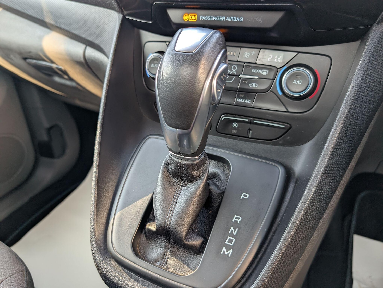 Used Ford Tourneo Connect 2020 for sale - 77769046: Photo 32