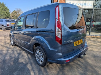 Used Ford Tourneo Connect 2020 for sale - 77769046: Photo