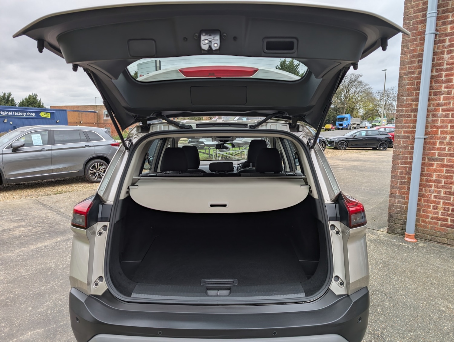 Used Nissan X-Trail 2024 for sale - 78198045: Photo 16