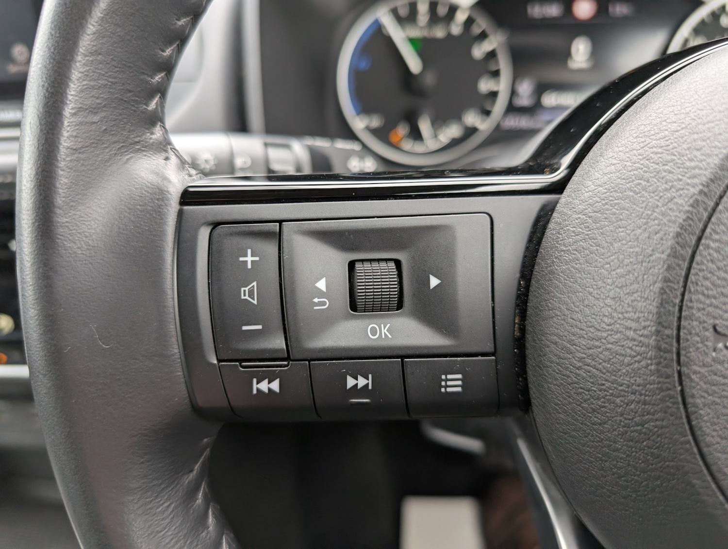 Used Nissan X-Trail 2024 for sale - 78198045: Photo 33