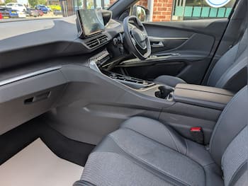 Used Peugeot 3008 2024 for sale - 79813777: Photo