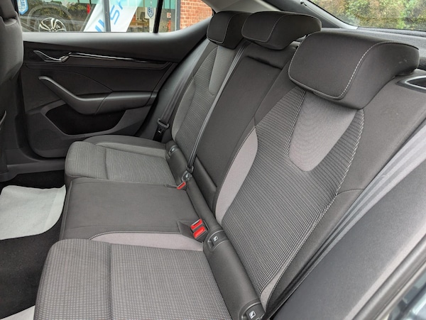 Used Skoda Octavia 2021 for sale - 76269790: Photo 16