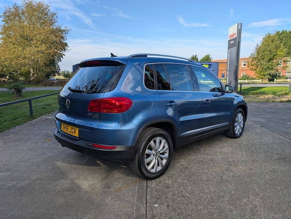 Used Volkswagen Tiguan 2015 for sale - 76269665: Photo 11