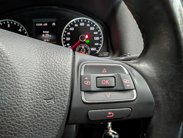 Used Volkswagen Tiguan 2015 for sale - 76269665: Photo 26