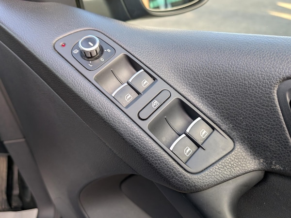 Used Volkswagen Tiguan 2015 for sale - 76269665: Photo 30