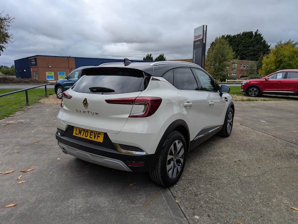 Used Renault Captur 2020 for sale - 76283318: Photo 10
