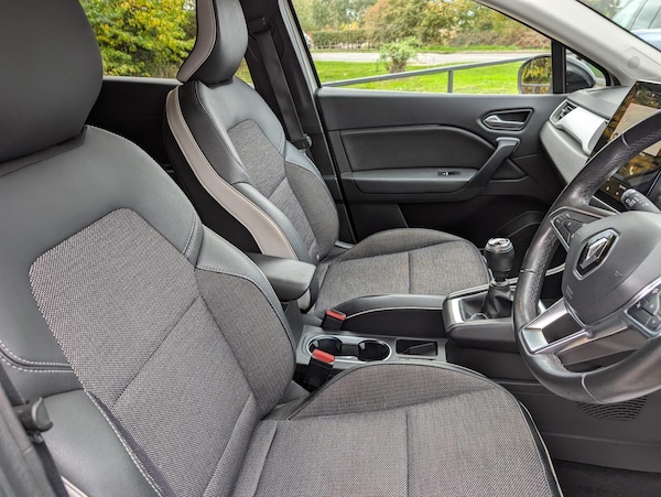Used Renault Captur 2020 for sale - 76283318: Photo 24