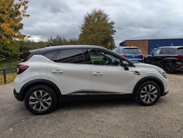 Used Renault Captur 2020 for sale - 76283318: Photo 51
