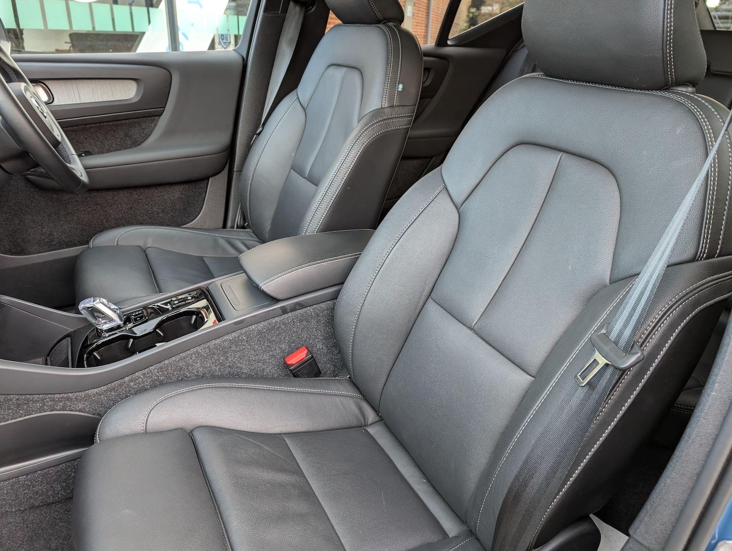 Used Volvo XC40 2025 for sale - 76644741: Photo 23