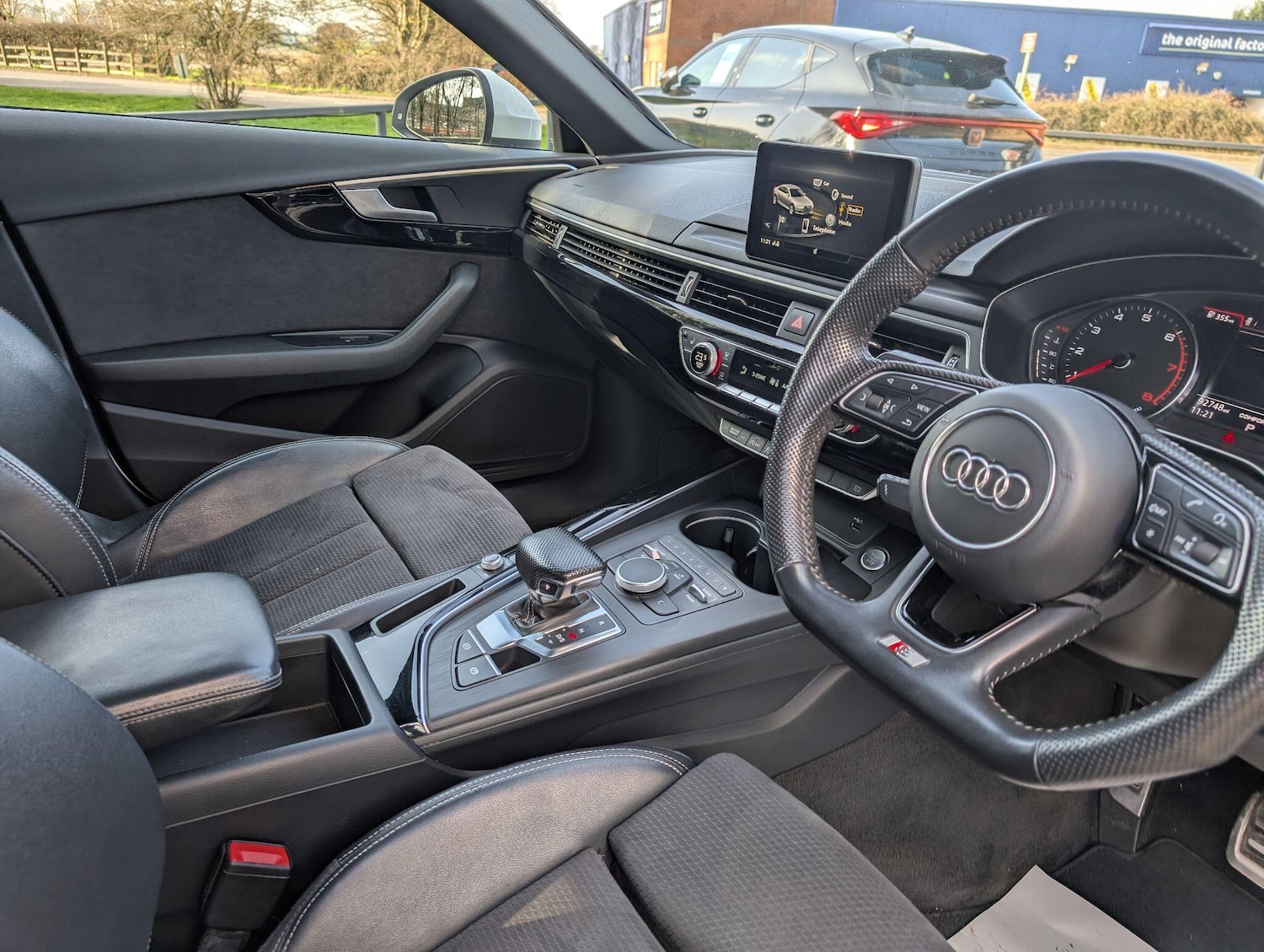 Used Audi A4 2019 for sale - 77671302: Photo 21