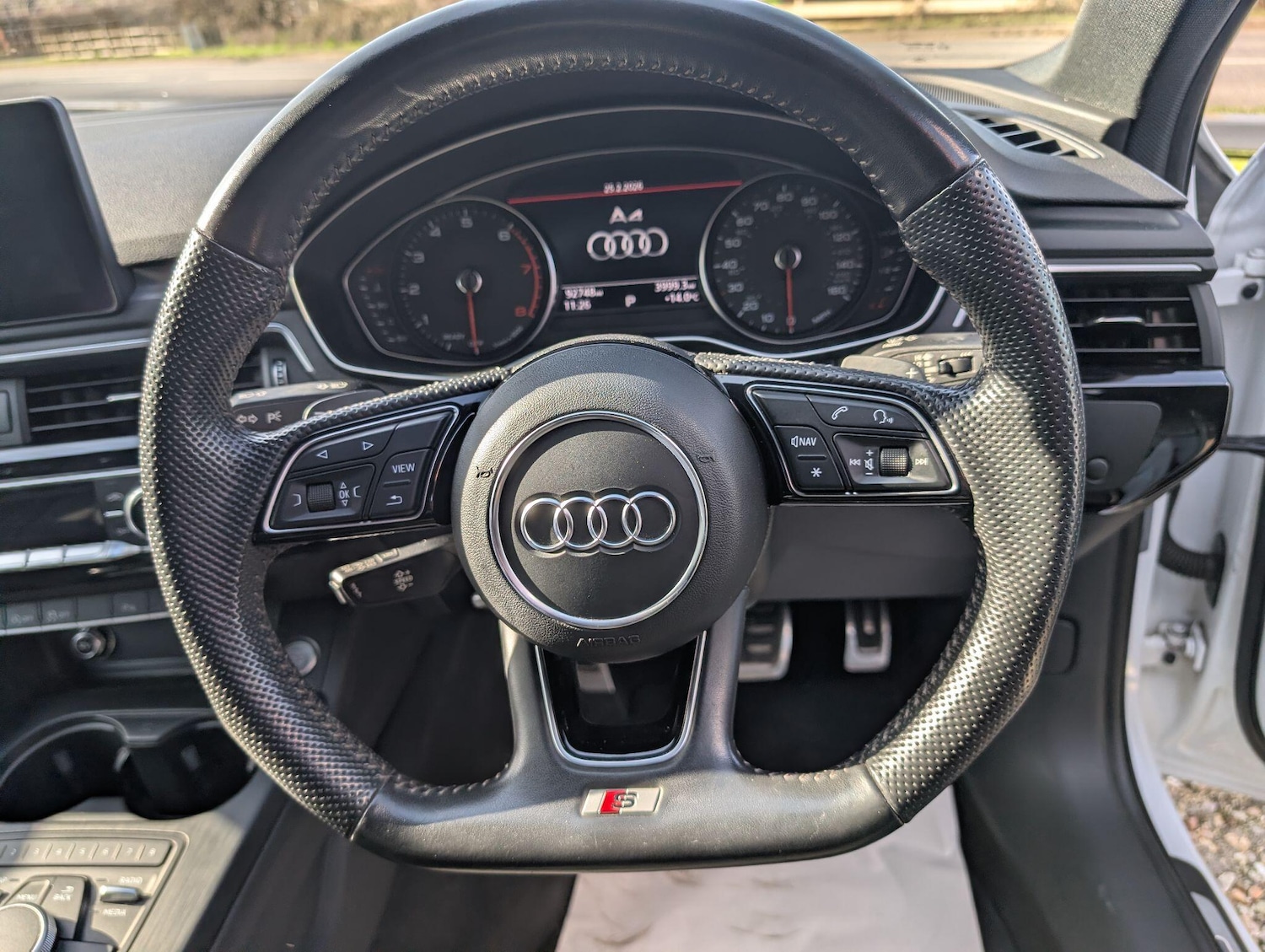 Used Audi A4 2019 for sale - 77671302: Photo 36