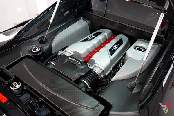 Used Audi R8 2011 for sale - 75393260: Photo 4