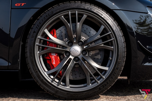 Used Audi R8 2011 for sale - 75393260: Photo 6