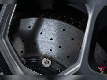 Used Audi RS4 Avant 2024 for sale - 79068570: Photo