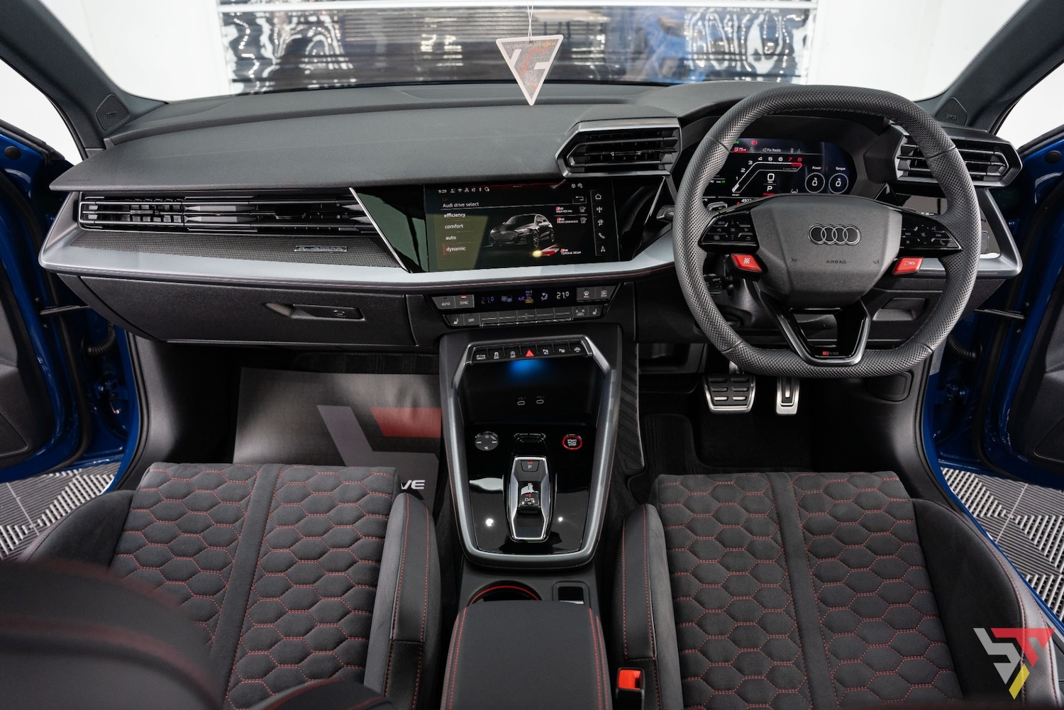 Used Audi RS3 2025 for sale - 77528142: Photo 14