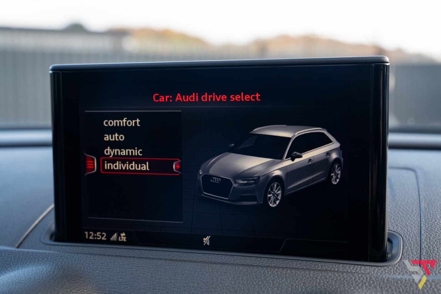 Used Audi RS3 2018 for sale - 77054979: Photo 16