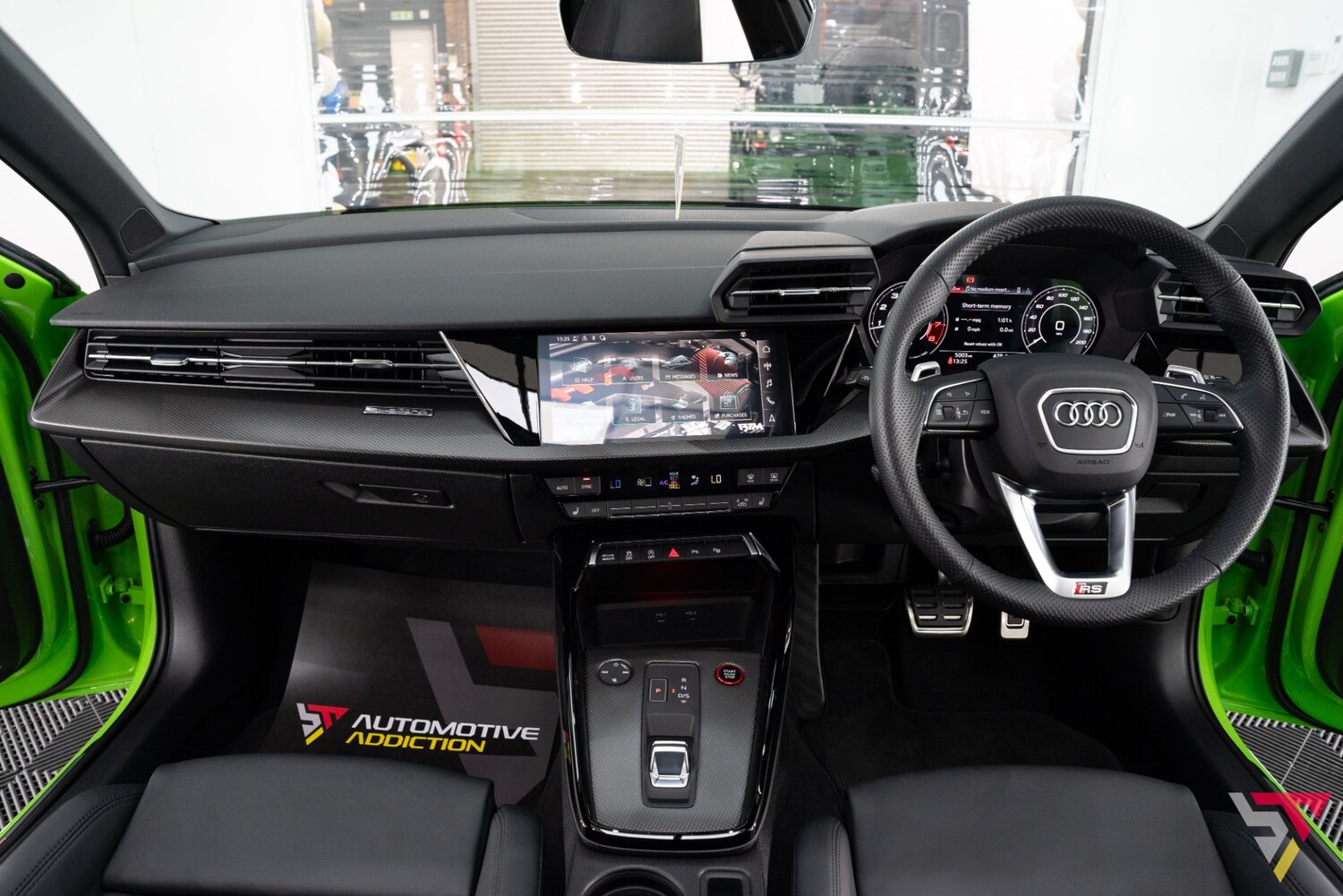 Used Audi RS3 2023 for sale - 76091990: Photo 8