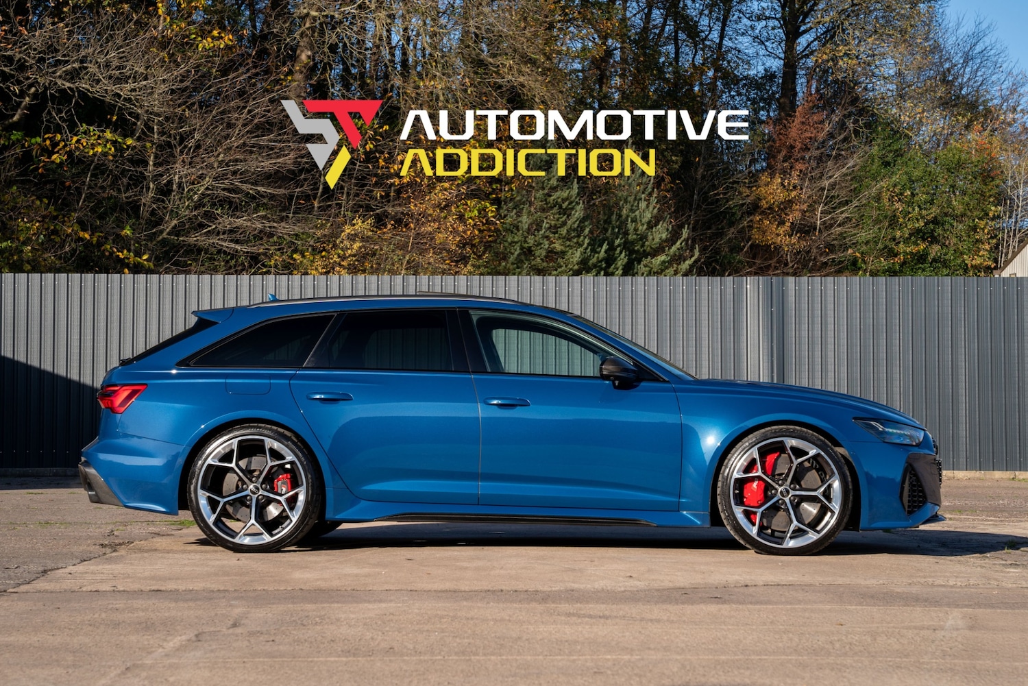 Used Audi RS6 2023 for sale - 76891577: Photo 2