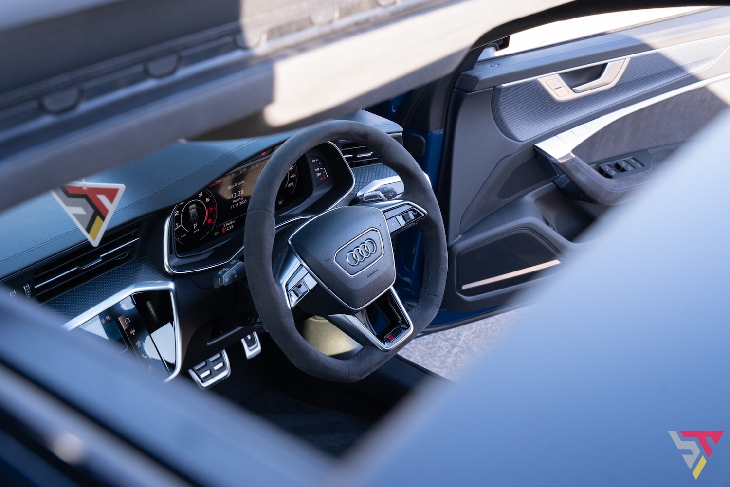 Used Audi RS6 2023 for sale - 76891577: Photo 6