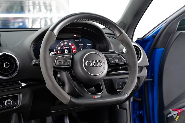 Used Audi RS3 2018 for sale - 75650261: Photo 32