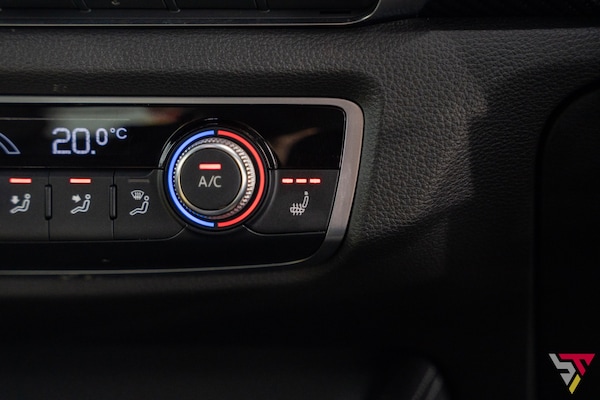 Used Audi RS3 2018 for sale - 75650261: Photo 43