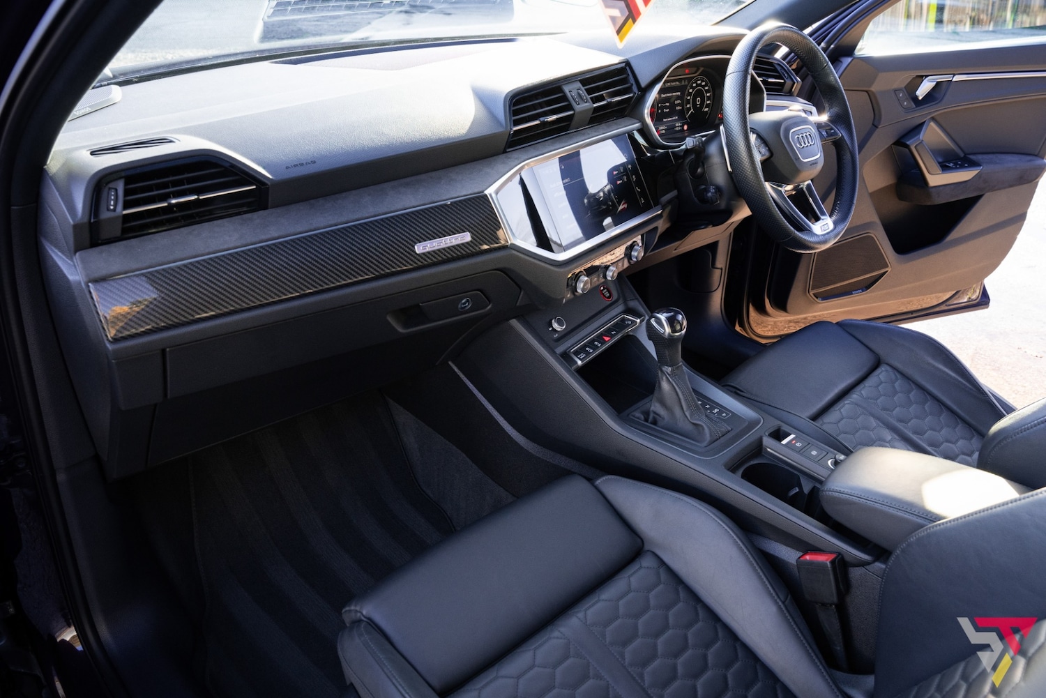 Used Audi RS Q3 2021 for sale - 76776811: Photo 27