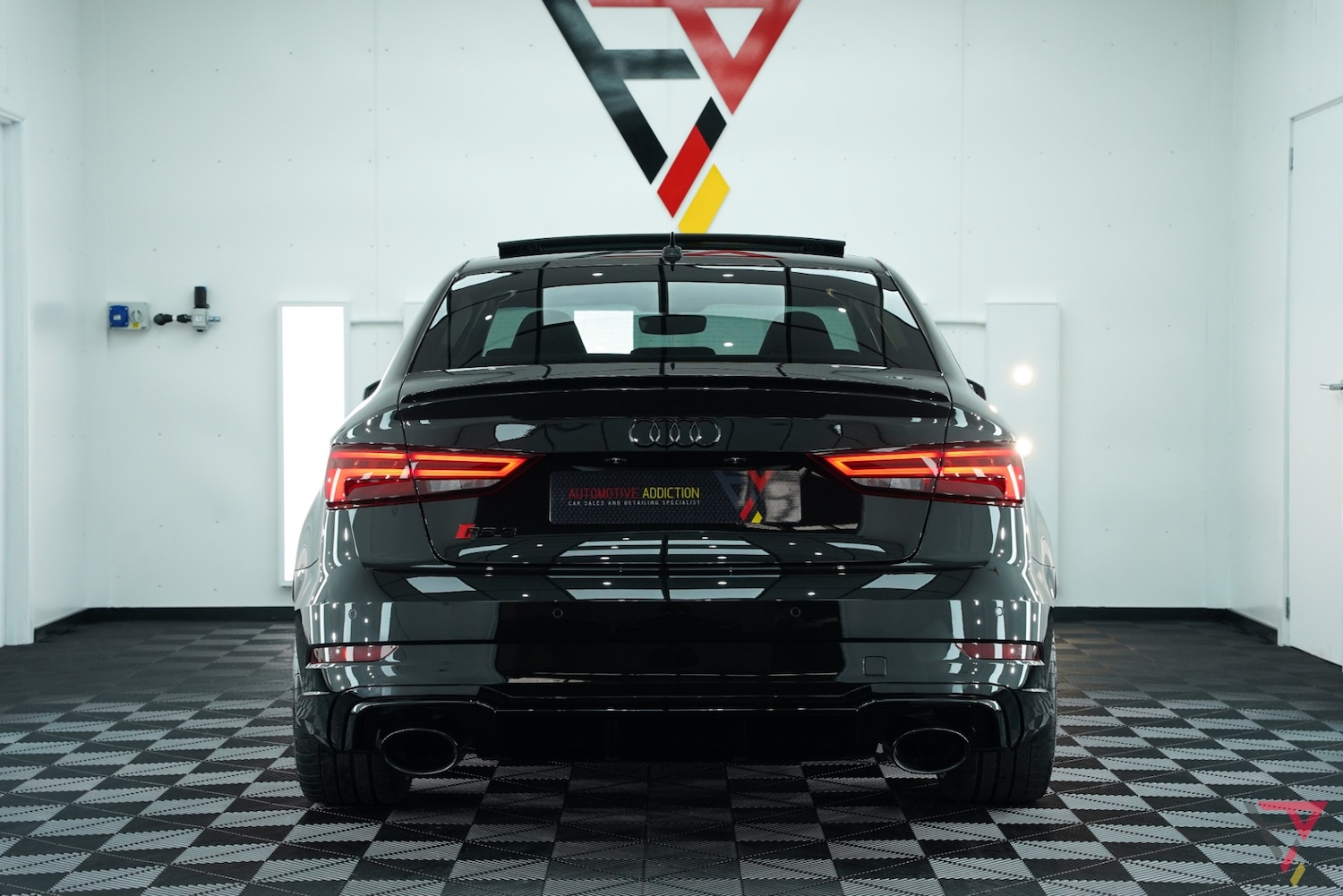 Used Audi RS3 2019 for sale - 76780477: Photo 16