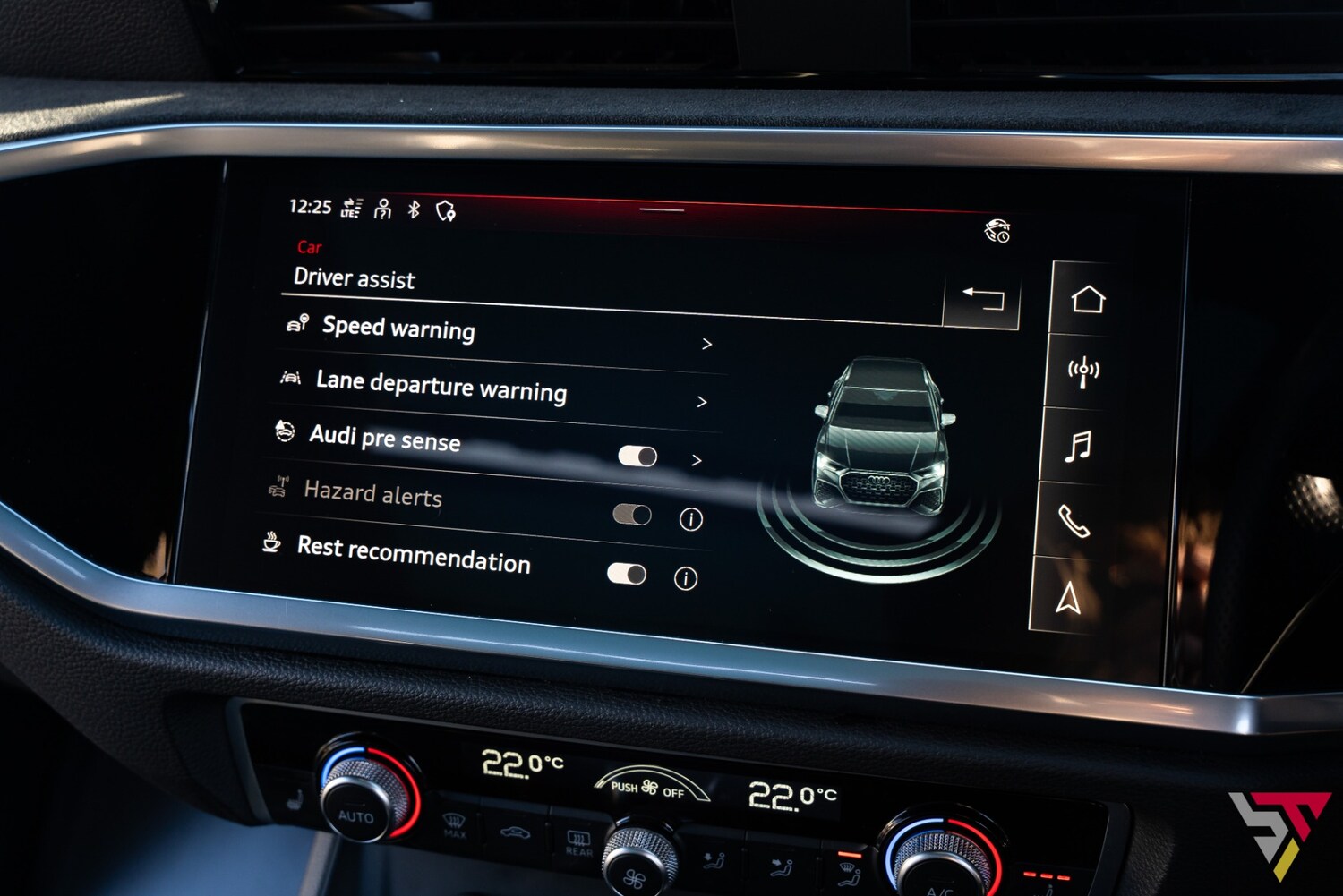 Used Audi RS Q3 2022 for sale - 76858934: Photo 26