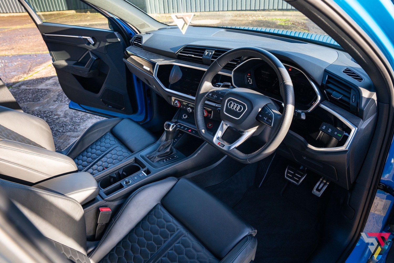 Used Audi RS Q3 2022 for sale - 76858934: Photo 6