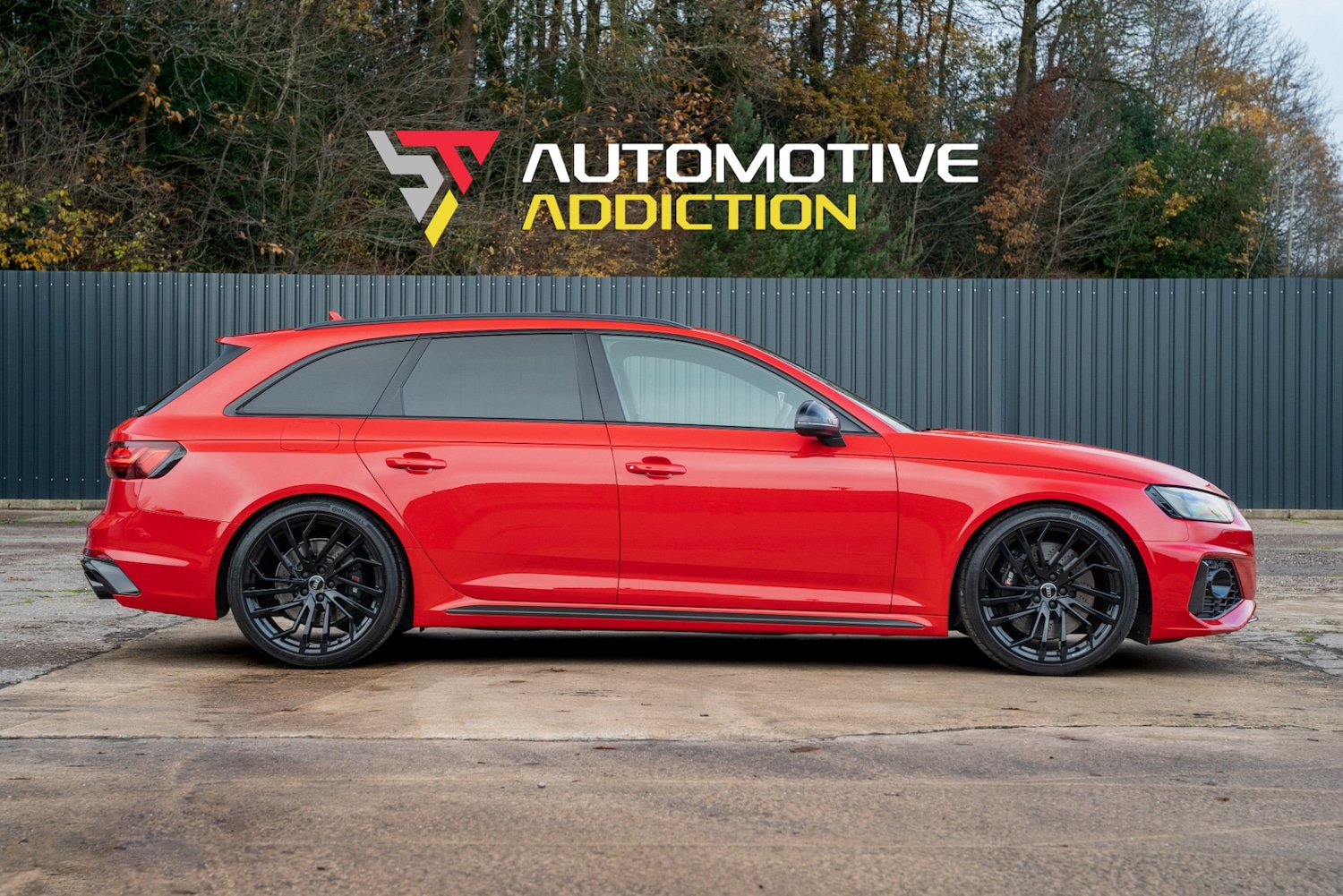 Used Audi RS4 2020 for sale - 76957632: Photo 2