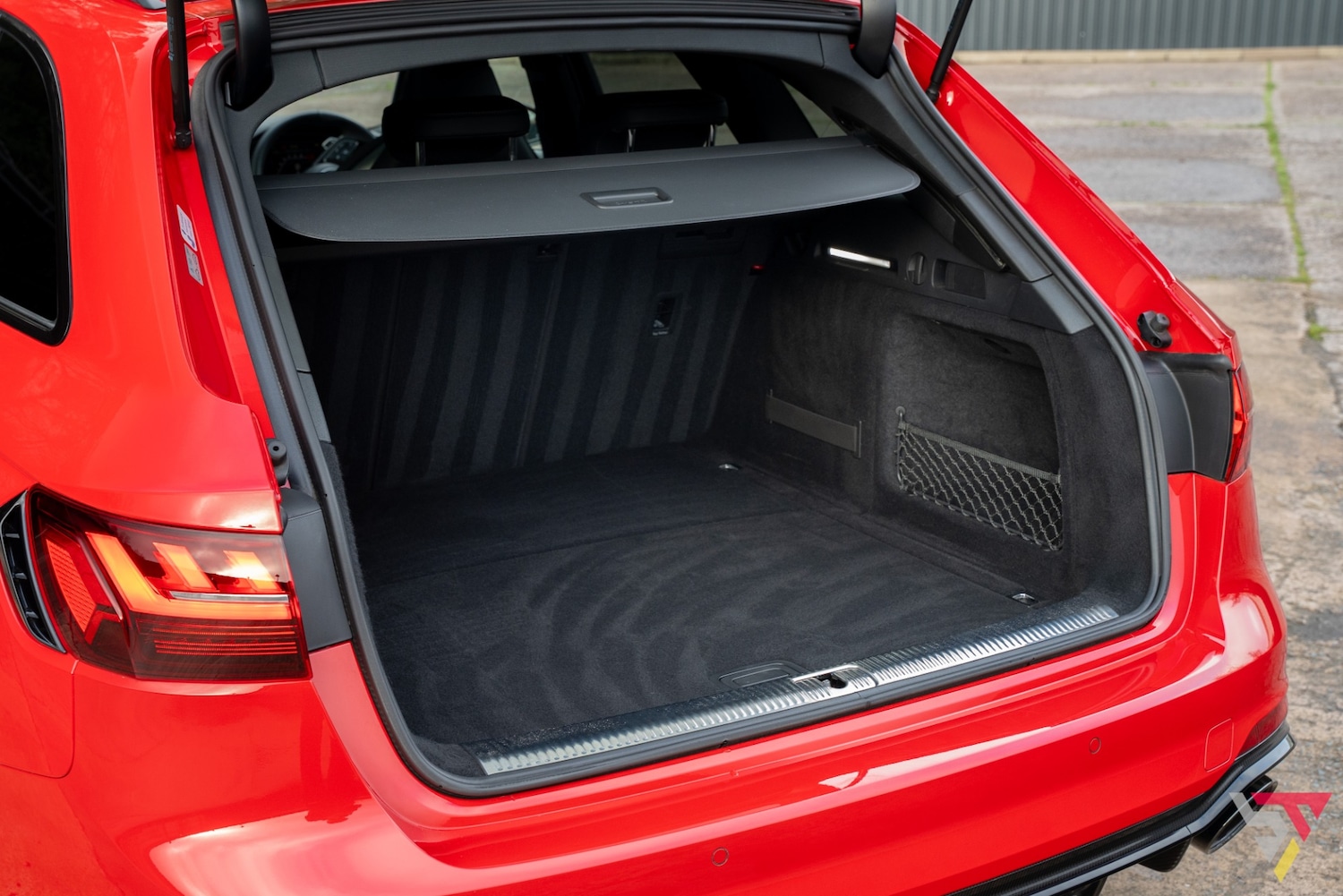 Used Audi RS4 2020 for sale - 76957632: Photo 31