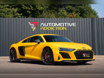 2019 - 5.2 FSI V10 Quattro Performance 2dr S Tronic