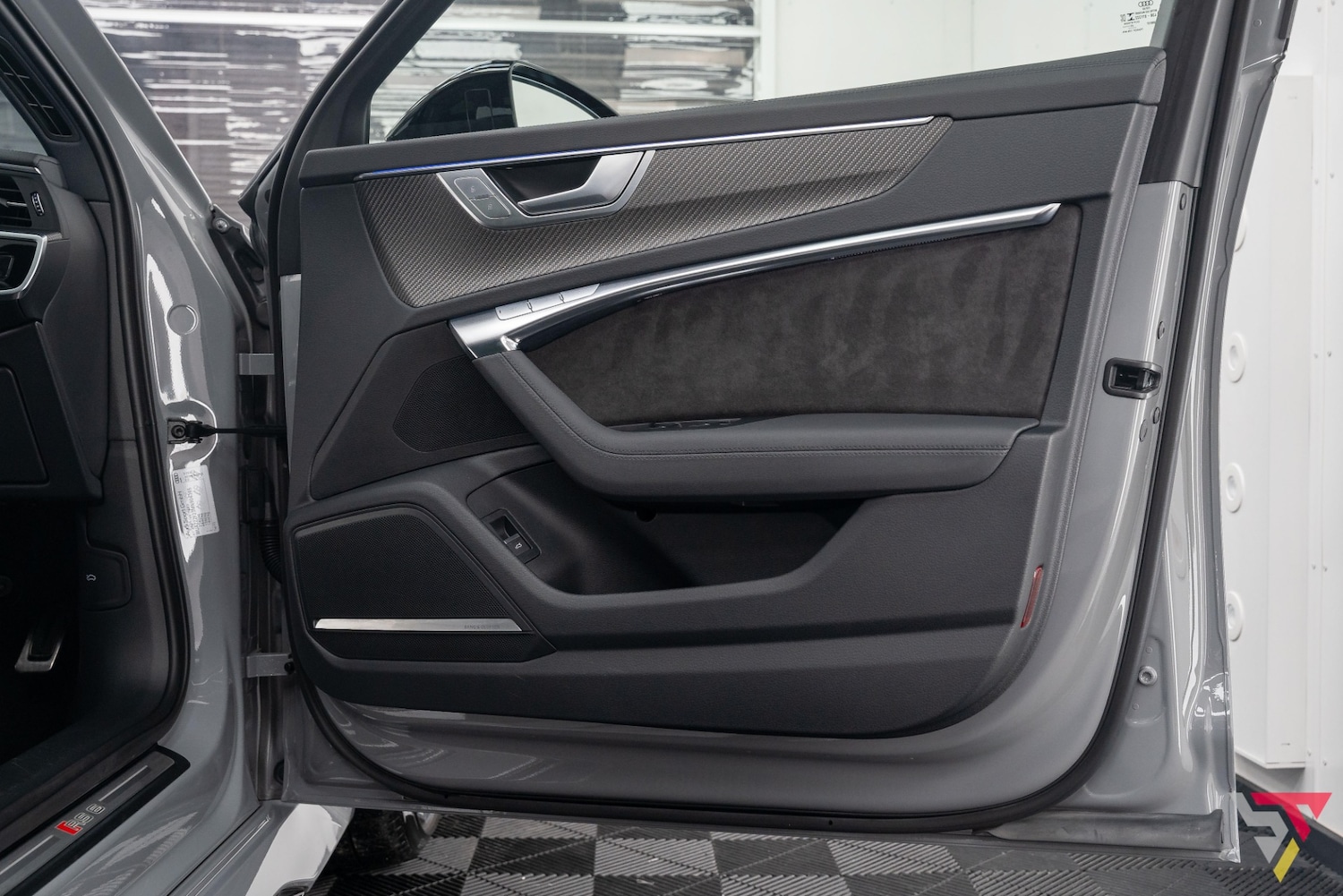 Used Audi RS6 2021 for sale - 77055132: Photo 27