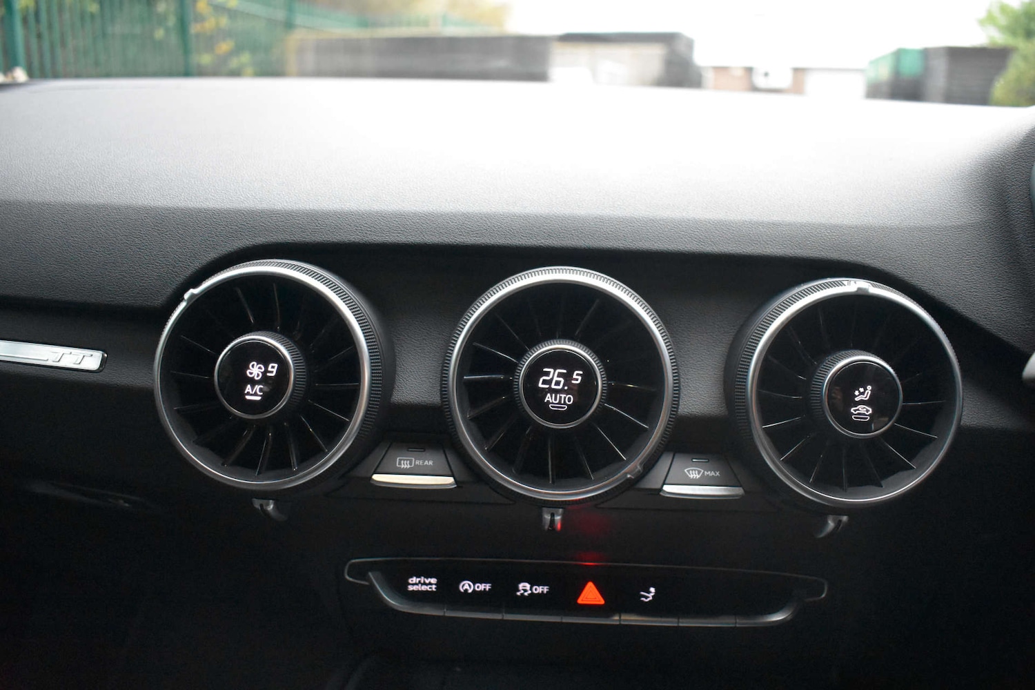 Used Audi TT 2017 for sale - 76686697: Photo 19